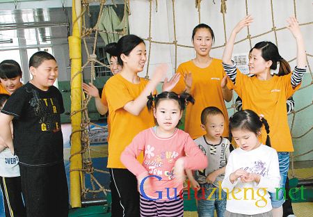 特殊媽媽與她的孩子們(組圖)