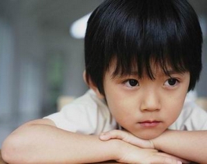 孤獨癥簡介1：兒童孤獨癥是一種什么??？