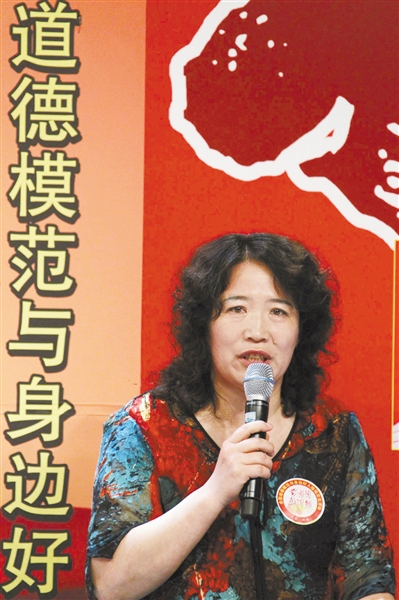 萬香文：“愿更多自閉孩子早日康復”